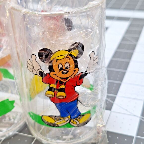 Vintage Disney’s Selandia Designs Sports Fans Childrens Tumblers Collectible - Picture 10 of 12